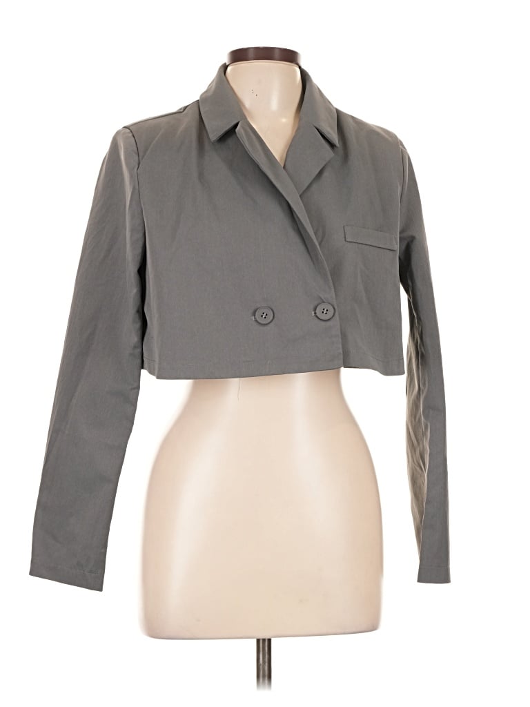 Pre-owned Prettylittlething Jacket In Gray