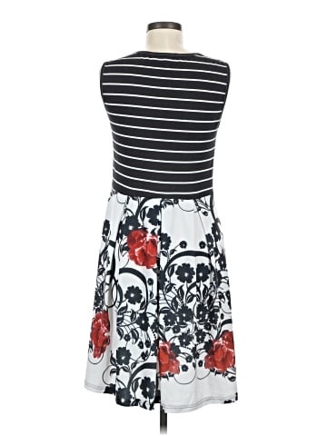 Lily by Firmiana Casual Dress (view 2)
