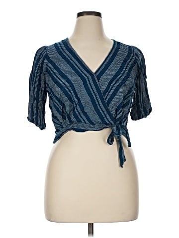 Xhilaration Short Sleeve Blouse (view 1)