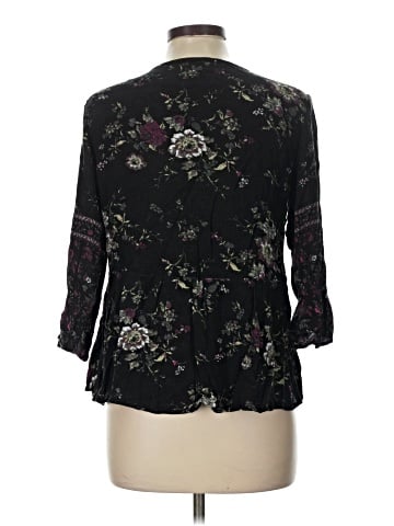 Maurices 3/4 Sleeve Blouse (view 2)