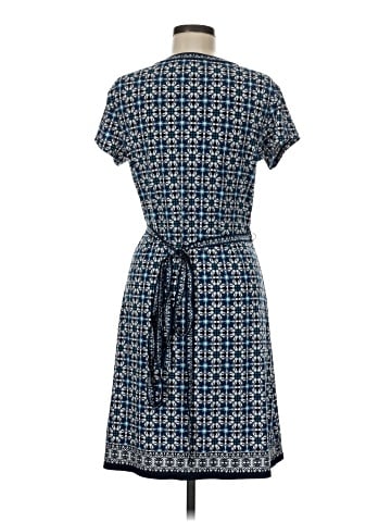Lark & Ro Casual Dress (view 2)
