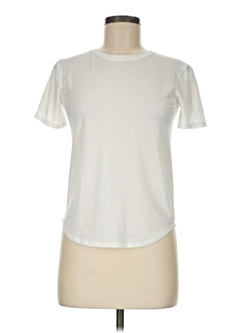 Lululemon Athletica Short Sleeve T-Shirt (view 1)