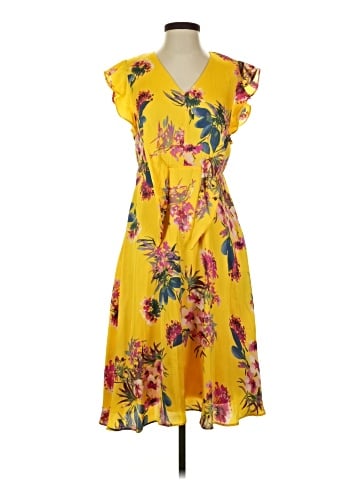 Julia Jordan Casual Dress (view 1)