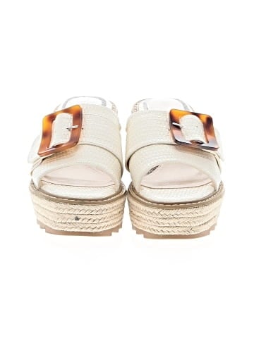Unbranded Wedges (view 2)
