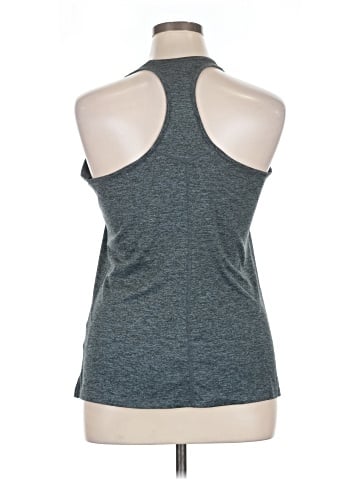 Nike Sleeveless T-Shirt (view 2)