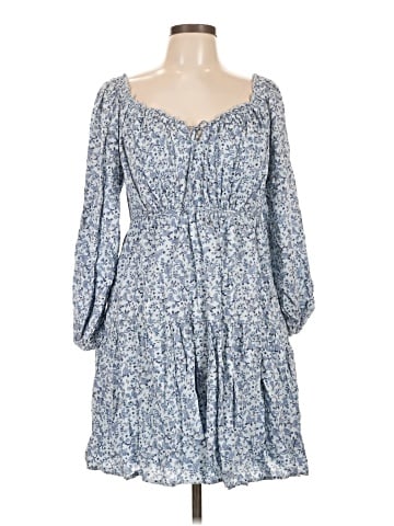 Old Navy Casual Dress (view 1)
