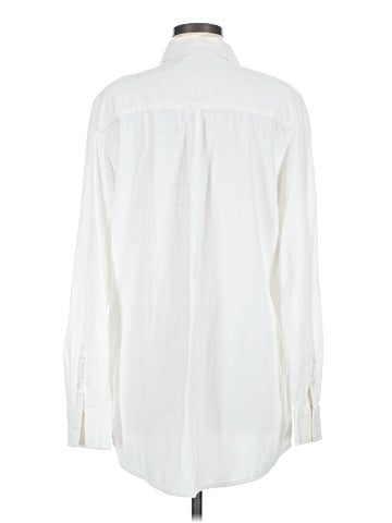 Gap Long Sleeve Button-Down Shirt (view 2)