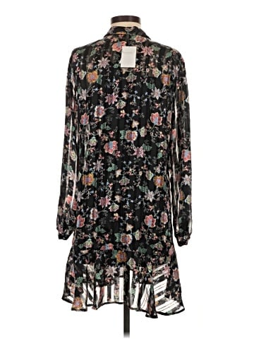 Banana Republic Factory Store Casual Dress (view 2)
