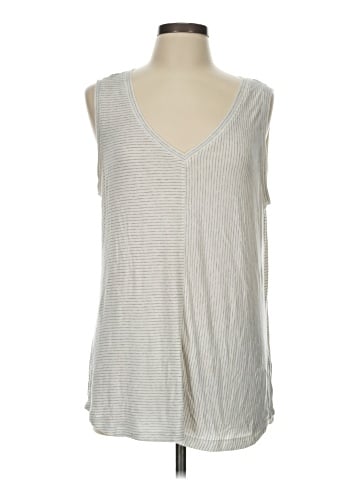 CAbi Sleeveless T-Shirt (view 1)