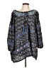 Raga 100% Viscose Graphic Blue 3/4 Sleeve Blouse Size L - photo 1