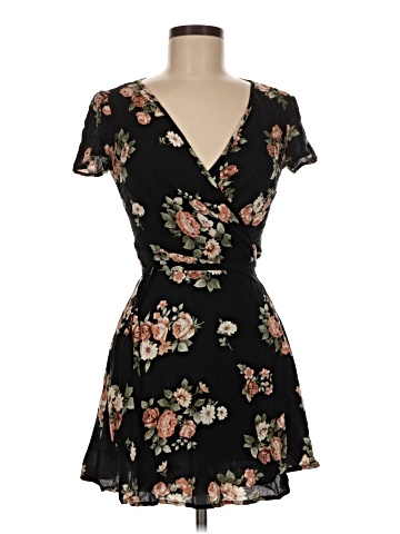 Forever 21 Casual Dress (view 1)