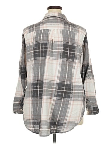 Faded Glory Long Sleeve Button-Down Shirt (view 2)