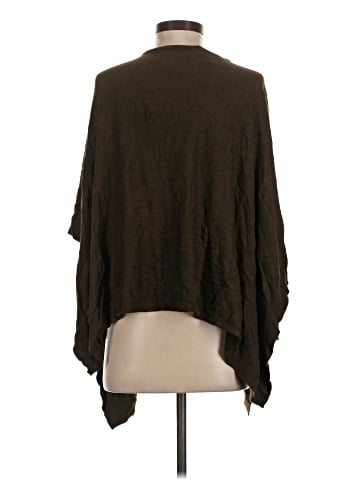 Romeo & Juliet Couture Poncho (view 2)