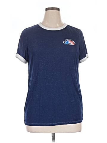 Old Navy Short Sleeve T-Shirt (view 1)