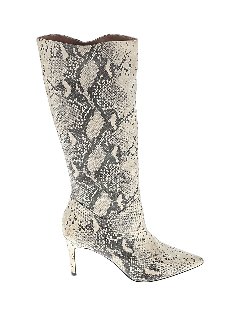 Pre-owned Steve Madden Boots In Ivory