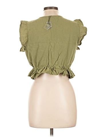 Fancyinn Sleeveless Blouse (view 2)