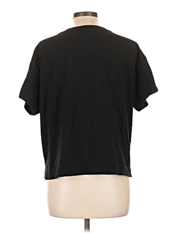 Old Navy Short Sleeve T-Shirt (view 2)