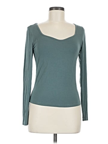 LUYAA Long Sleeve T-Shirt (view 1)