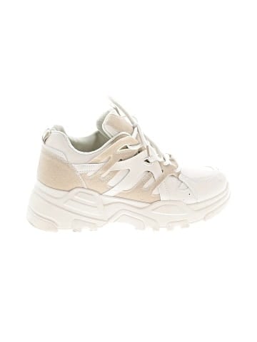 PrettyLittleThing Sneakers (view 1)