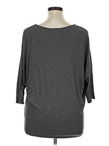 Laila Jayde 3/4 Sleeve T-Shirt (view 2)