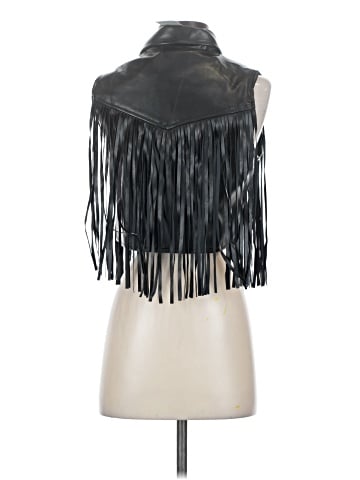 Le Lis Vest (view 2)