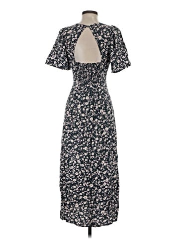 Old Navy Casual Dress (view 2)