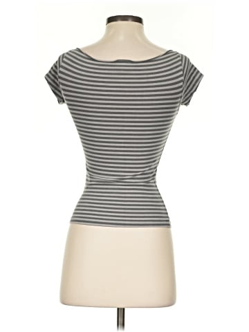 Urban Outfitters Short Sleeve T-Shirt (view 2)