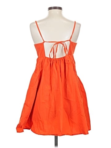 Urban Outfitters Casual Dress (view 2)