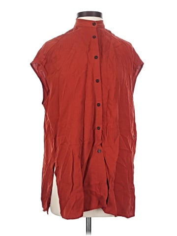 Zara Sleeveless Button-Down Shirt (view 1)