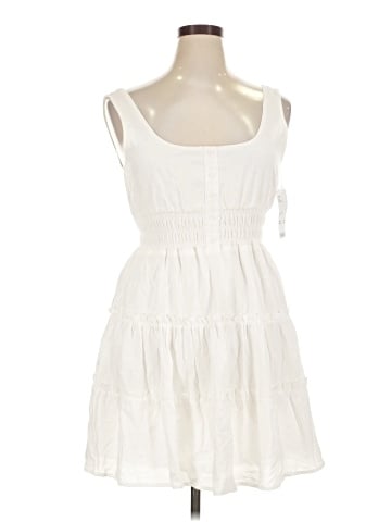 Urban Outfitters Casual Dress (view 1)