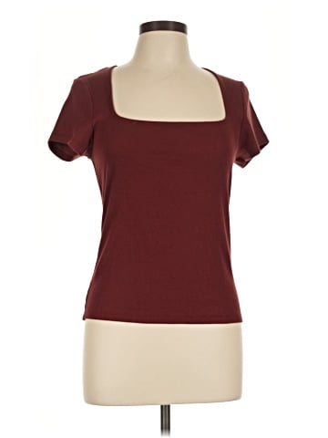 Old Navy Short Sleeve T-Shirt (view 1)
