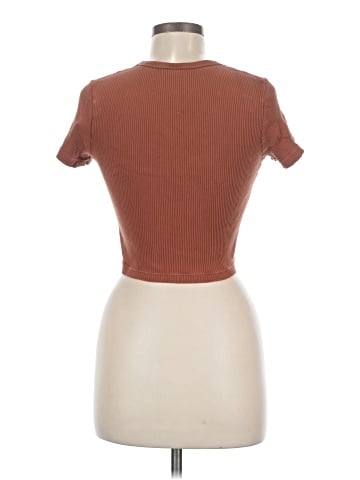 Uniqlo Short Sleeve Turtleneck (view 2)