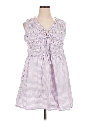 Old Navy Casual Dress (view 1)
