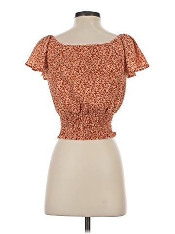 Monteau Short Sleeve Top (view 2)