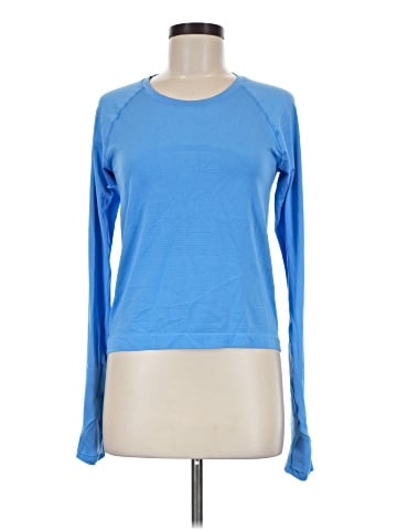 Lululemon Athletica Long Sleeve T-Shirt (view 1)