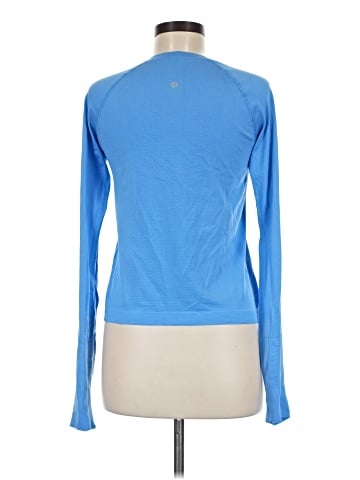 Lululemon Athletica Long Sleeve T-Shirt (view 2)