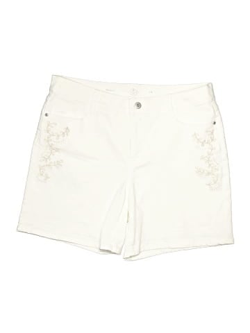 St. John's Bay Shorts (view 1)