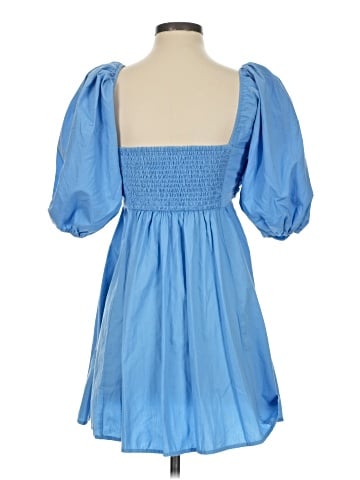 Abercrombie & Fitch Cocktail Dress (view 2)