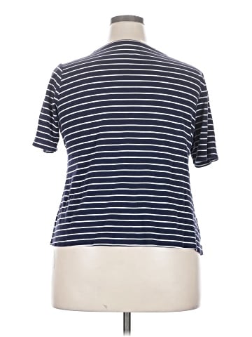 Croft & Barrow Short Sleeve Henley (view 2)