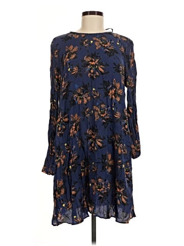 Trafaluc by Zara Casual Dress (view 1)