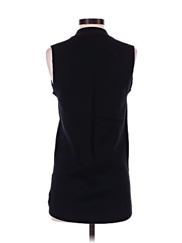 Theory Vest (view 2)