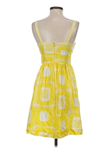Banana Republic Casual Dress (view 2)
