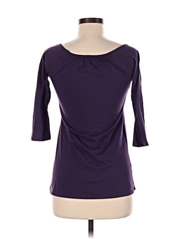 Old Navy 3/4 Sleeve T-Shirt (view 2)