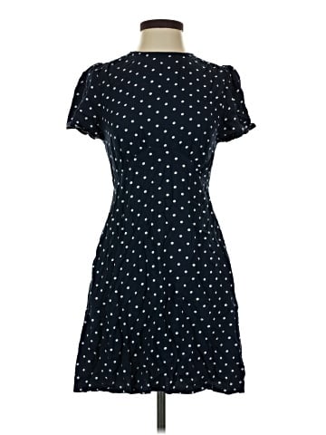 Old Navy Casual Dress (view 1)