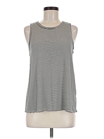 Old Navy Sleeveless T-Shirt (view 1)