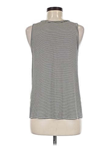 Old Navy Sleeveless T-Shirt (view 2)