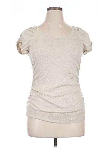Maurices Short Sleeve T-Shirt (view 1)
