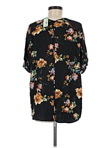 Kaileigh 3/4 Sleeve Blouse (view 2)