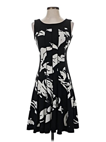 Lily Casual Dress (view 1)