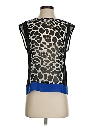 Robbi & Nikki Sleeveless Blouse (view 1)